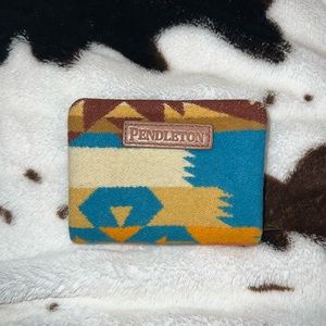 Pendleton accordion wallet